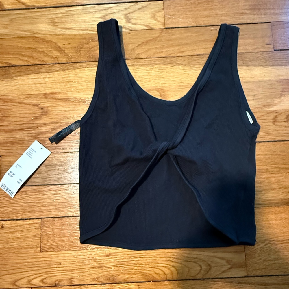 Cute twist back crop top